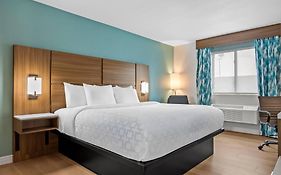 Clarion Pointe Springfield Southeast